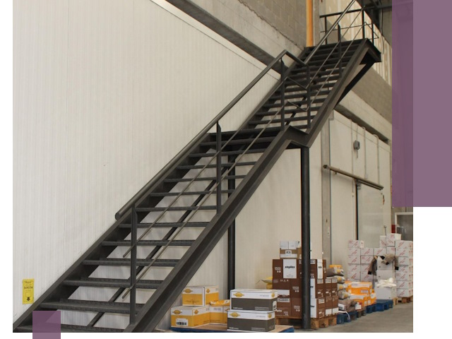 Лестницы для производства в Сатке — изготовление и монтаж