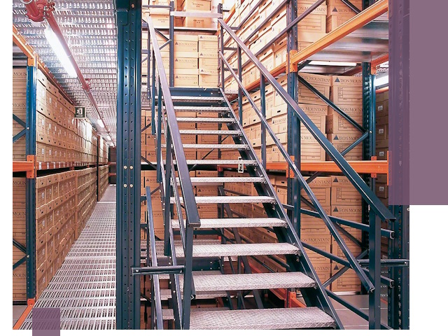 Лестницы складские прочные и безопасные под ключ в Сатке