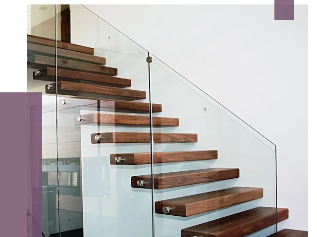 Стеклянные перила для лестницы в Сатке от 14999 руб.