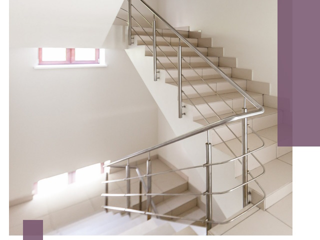 Установка и замена перил в подъезде в Сатке