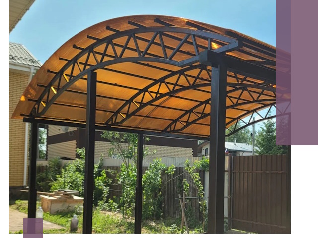 Изготовление навесов под ключ в Сатке из качественных материалов