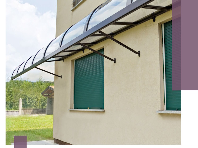 Козырьки над окнами в Сатке — изготовление и монтаж по выгоде